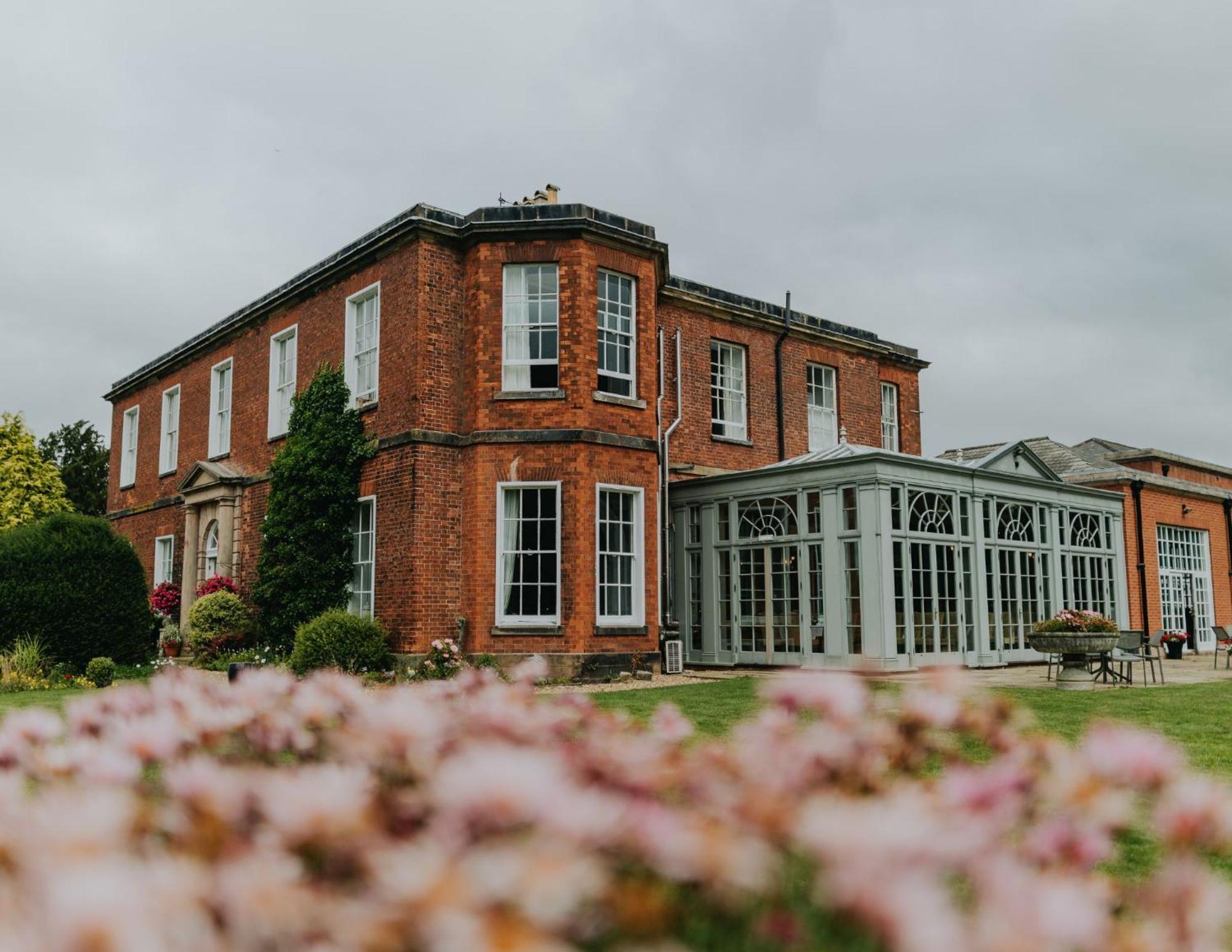 Dovecliff Hall Hotel Burton-upon-Trent Dış mekan fotoğraf